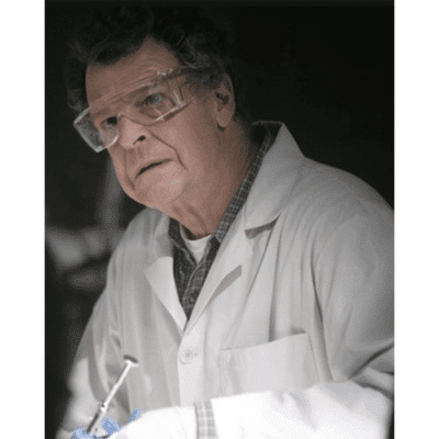 John Noble - Fringe - Pioneer Signings