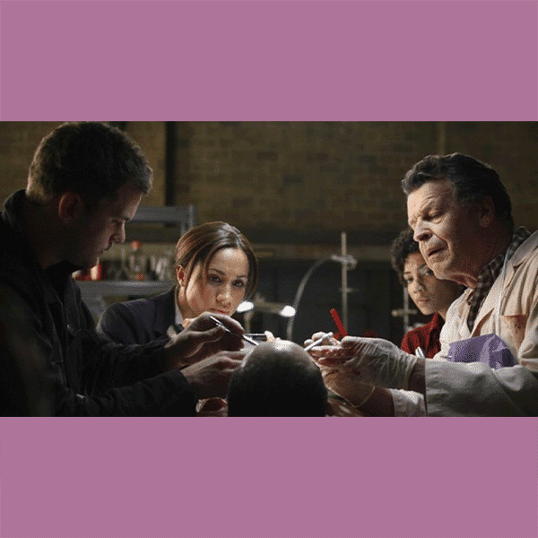 John Noble - Fringe - Pioneer Signings