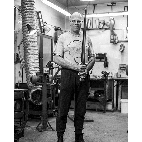 Peter Lyon 5 - Weta Workshop - Pioneer Signings