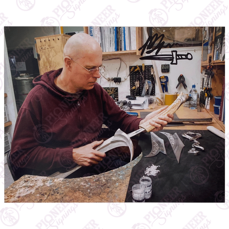 Lord of the Rings: Weta Workshop - Peter Lyon - Pioneer Signings