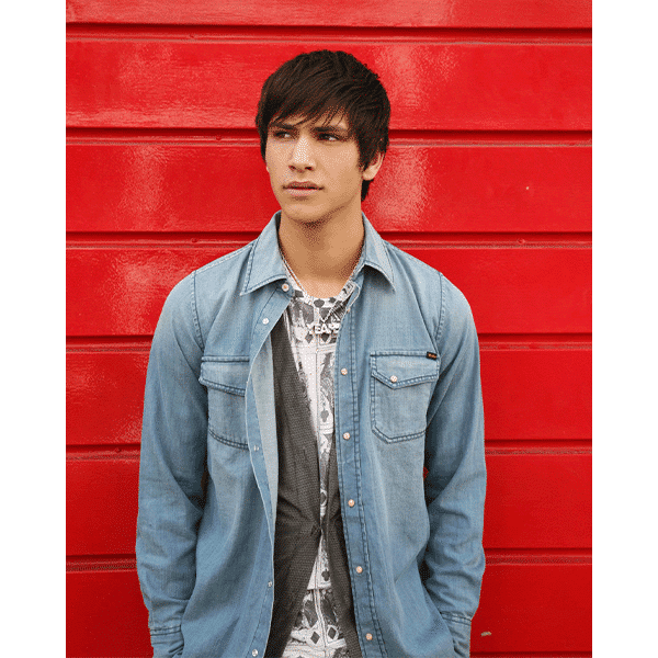 Luca Pasqualino - Skins 2 - Pioneer Signings