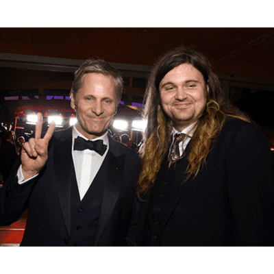 Lord of the Rings - Henry & Mortensen - Pioneer Signings