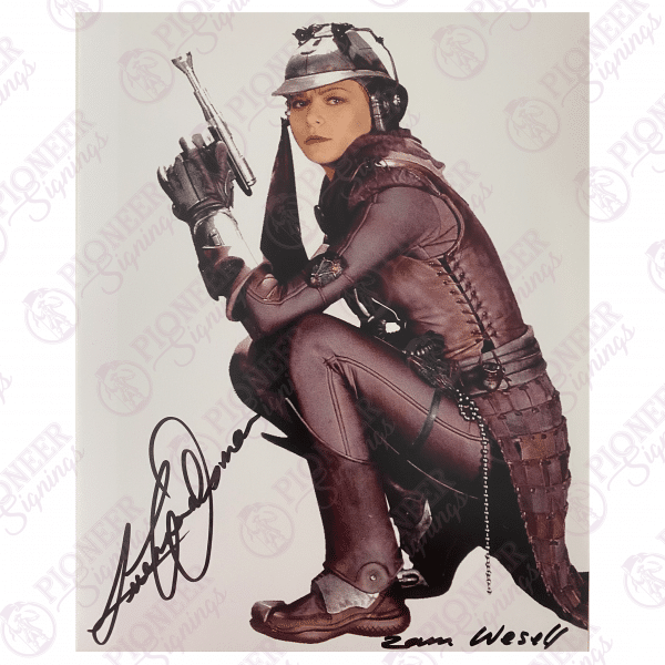 Star Wars: Attack of the Clones Zam Wesell 'Blaster Pistol' 8" x 10" Print Signed by Leeanna Walsman - Pioneer Signings